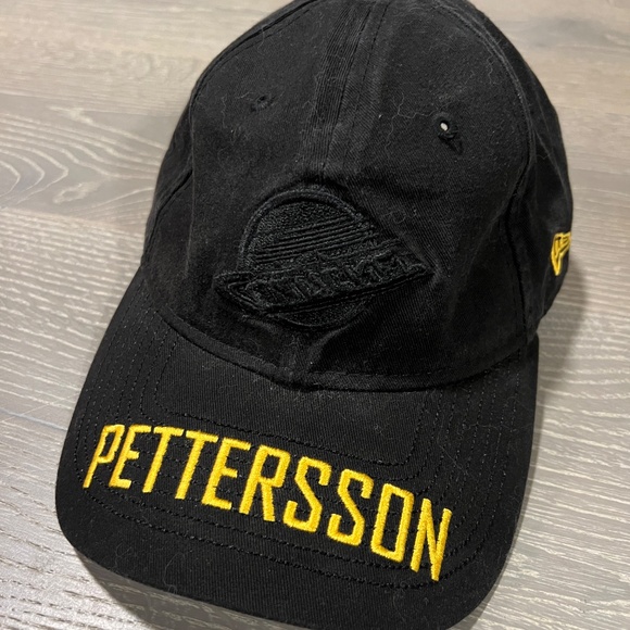 Elias PETTERSSON Vancouver Canucks flex fit hat New Era - Picture 2 of 6